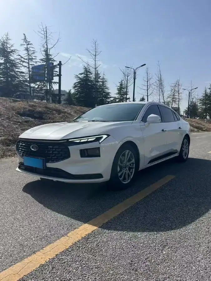 2023 Ford Mondeo 1.5T 190HP L4 8AT