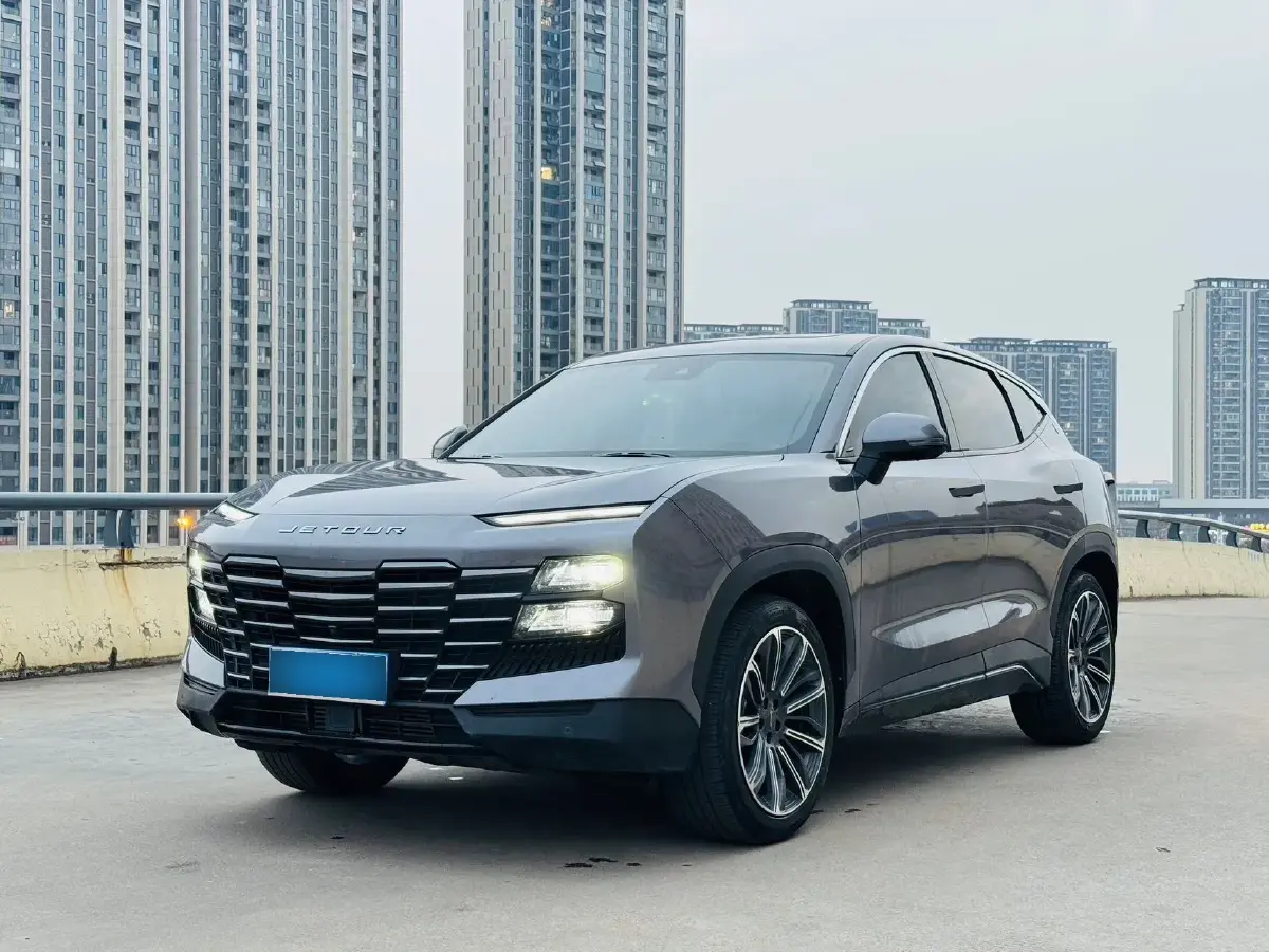 2022 Jetour DASHING 1.6T 197HP L4 7DCT