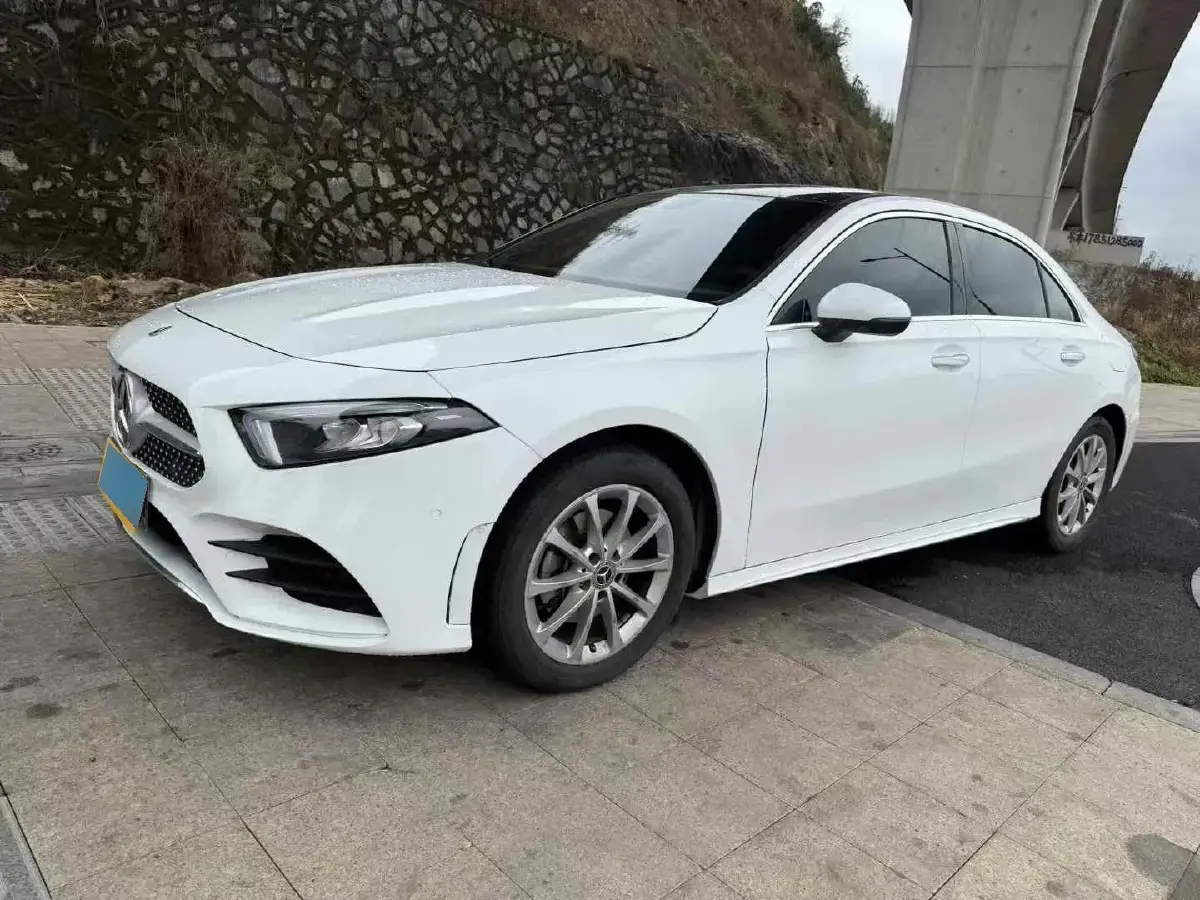 2023 Mercedes-Benz A Class 1.3T 163HP L4 7DCT