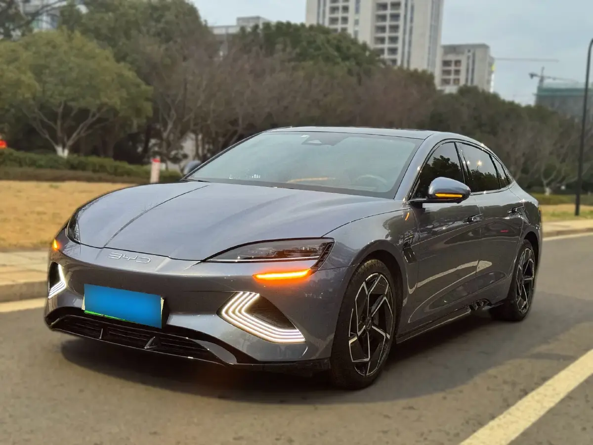 2023 BYD Seal BEV 82.5KWH