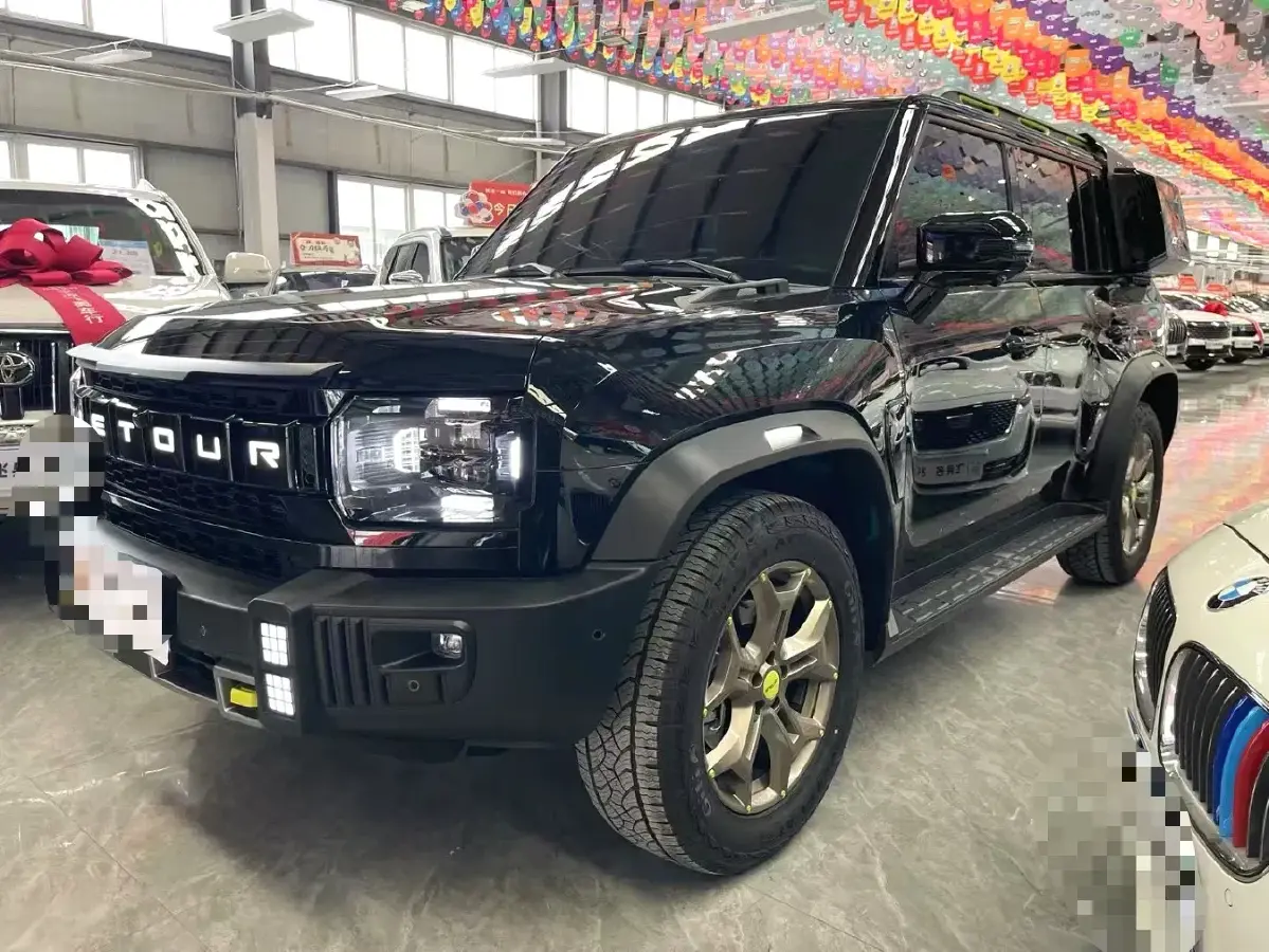 2023 Jetour Traveller 2.0T 254HP L4 8AT