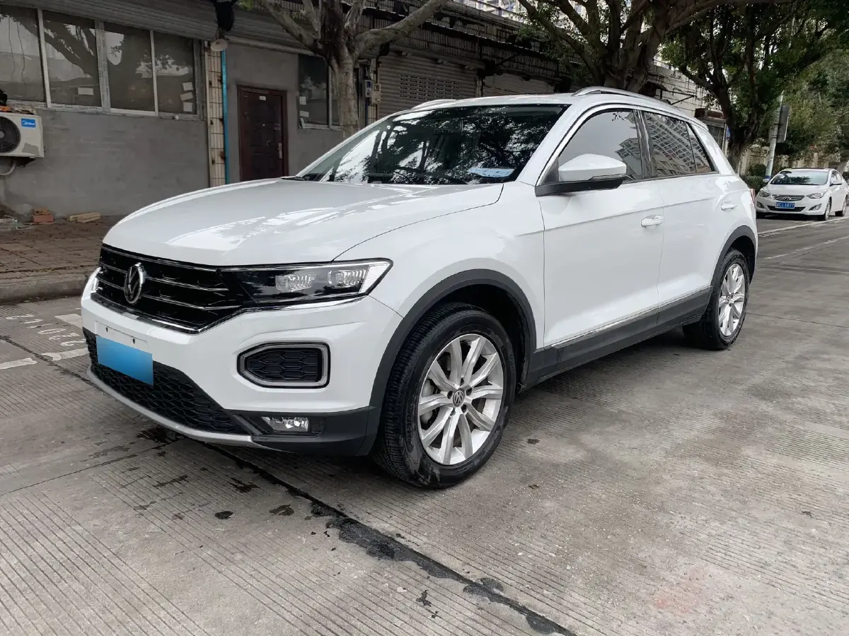 2020 Volkswagen T-Roc 1.4T 131HP L4 7DCT