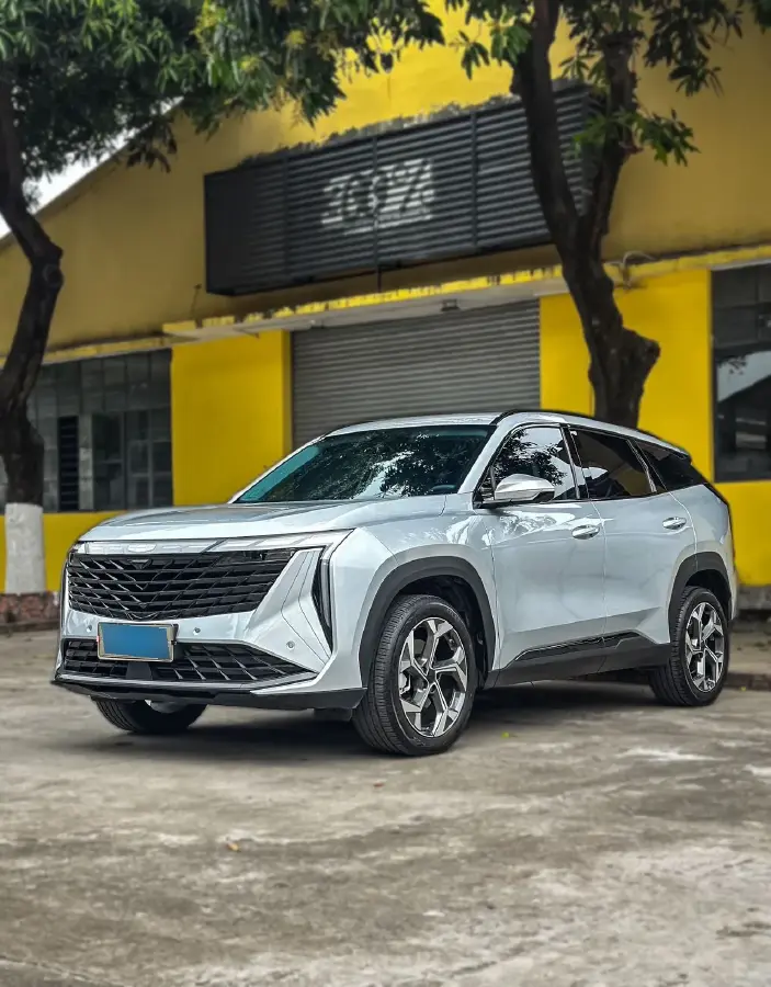 2023 Geely StarRay 1.5T 181HP L4 7DCT