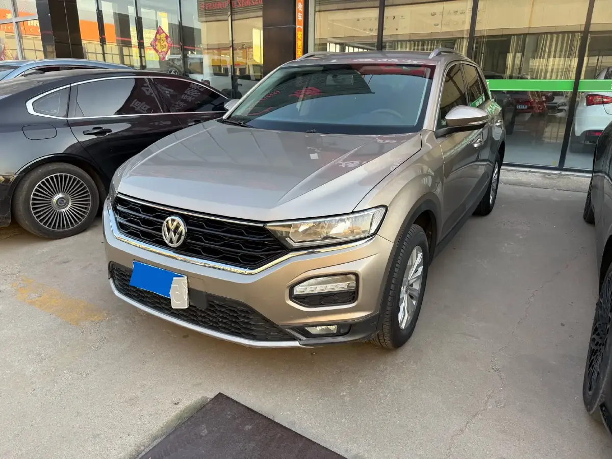 2018 Volkswagen T-Roc 1.4T 131HP L4 7DCT