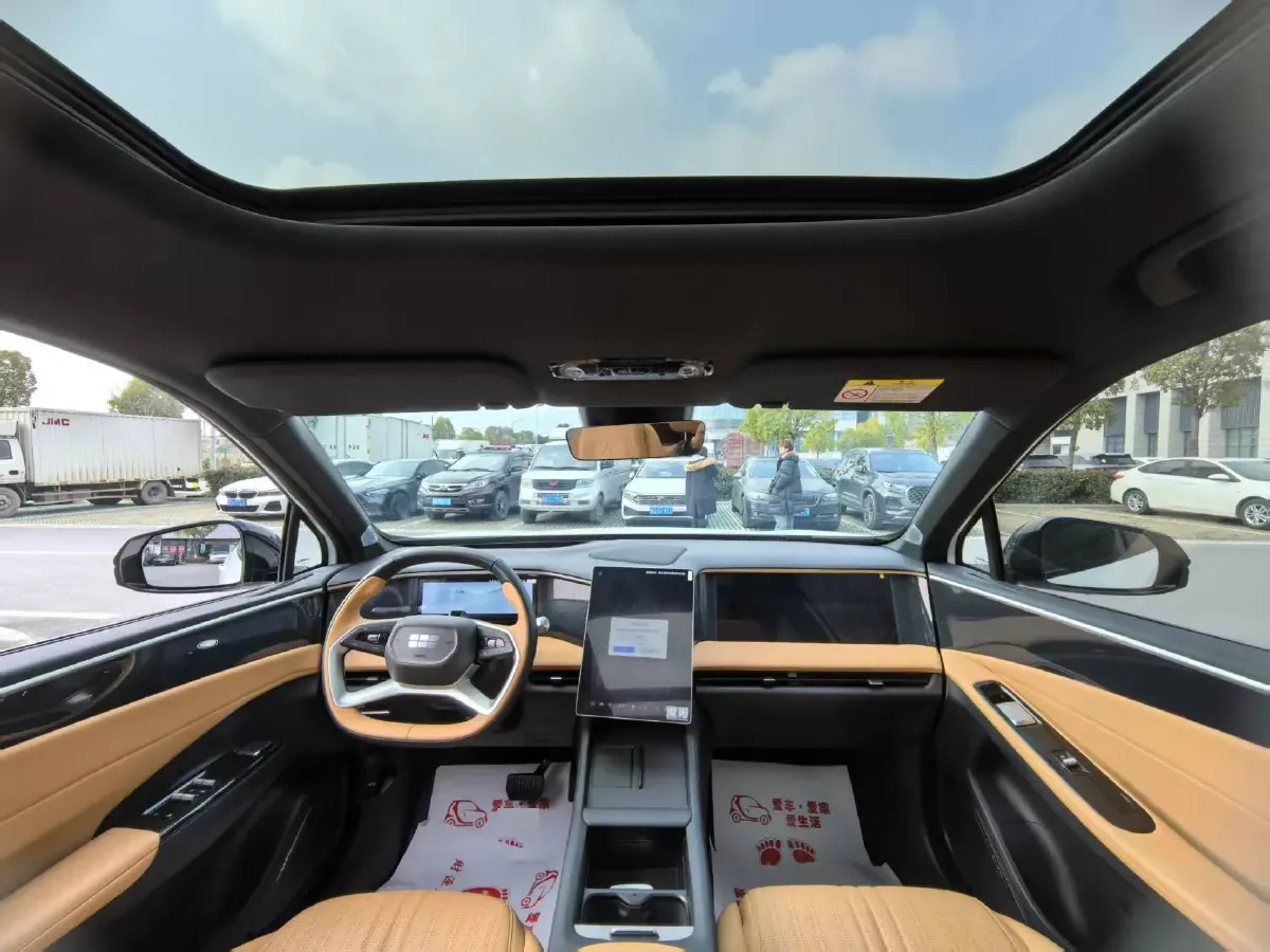 2023 Geely Galaxy L7 1.5T 163HP L4 3DHT PHEV 18.7KWH,autocango,china used car exporter,china ev exporter,chinese used car exporter,chinese used ev exporter