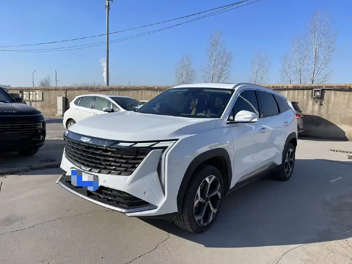 2023 Geely StarRay 1.5T 181HP L4 7DCT