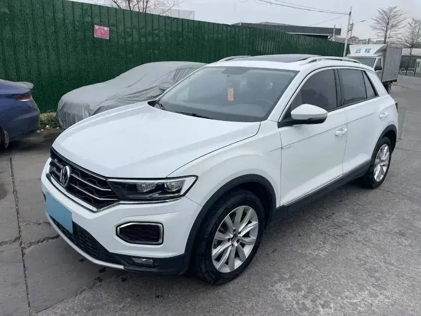 2020 Volkswagen T-Roc 1.4T 150HP L4 7DCT