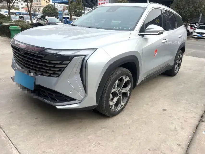 2023 Geely StarRay 1.5T 181HP L4 7DCT