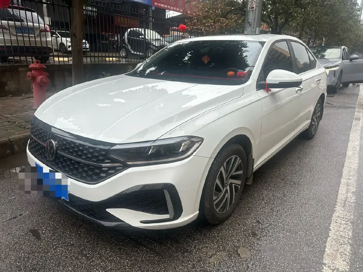 2024 Volkswagen Lavida 1.5L 110HP L4 6AT