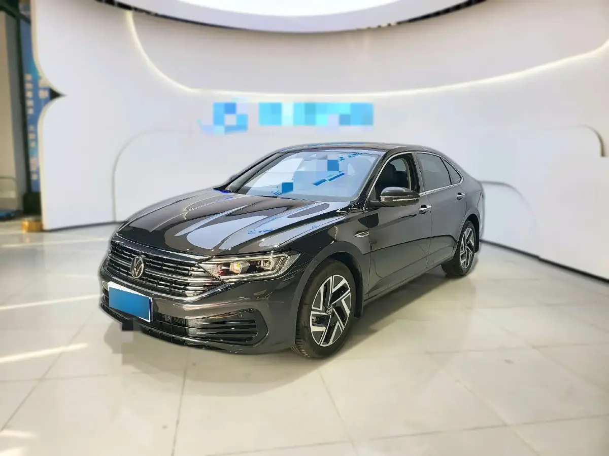 2024 Volkswagen Sagitar 1.5T 160HP L4 7DCT