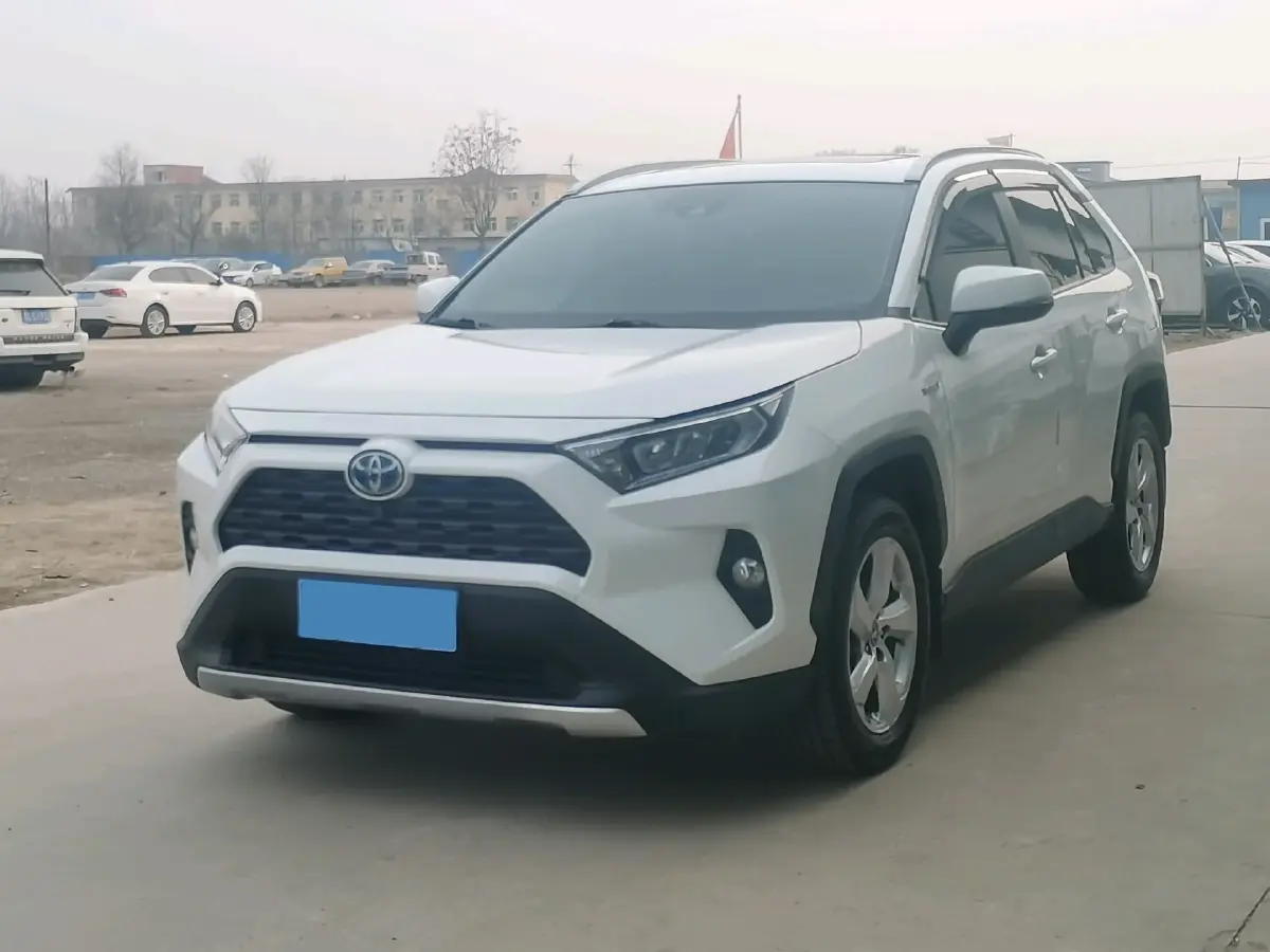 2020 Toyota RAV4 2.5L 178HP L4 E-CVT Hybrid
