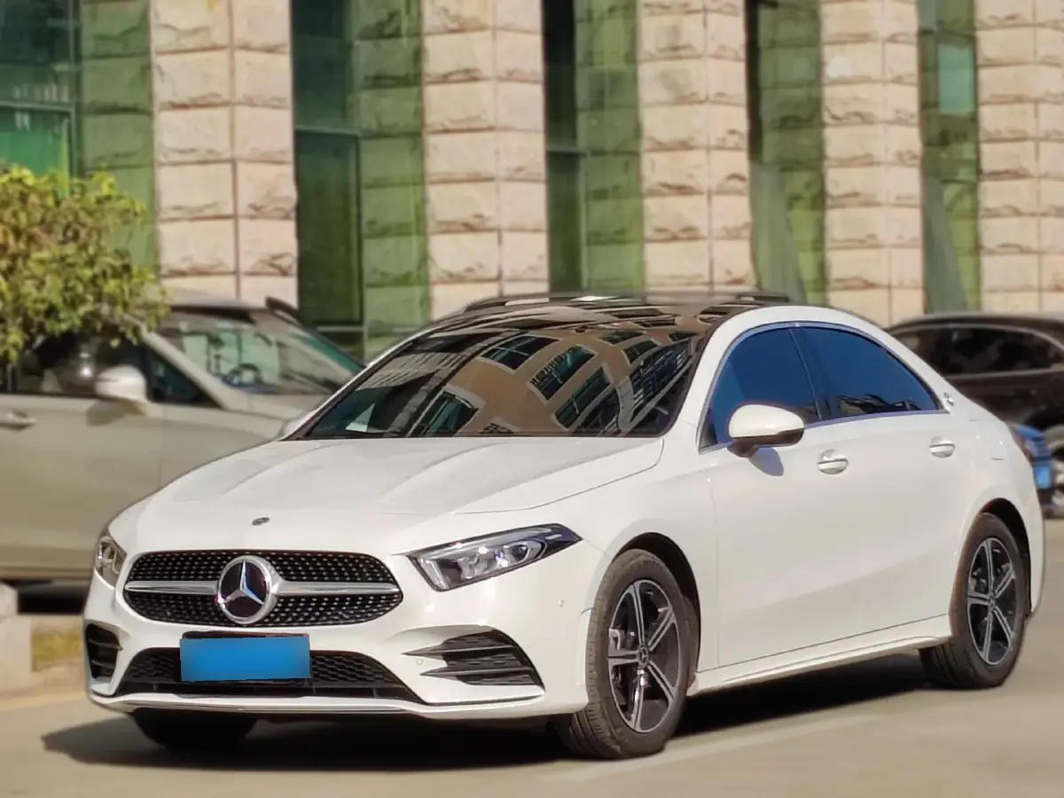 2024 Mercedes-Benz A Class 1.3T 163HP L4 7DCT