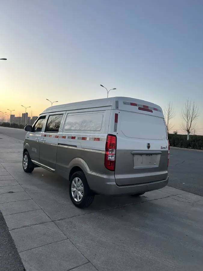 2023 JinBei New Sea Lion S 1.6L 116HP L4 5MT,autocango,china used car exporter,china ev exporter,chinese used car exporter,chinese used ev exporter