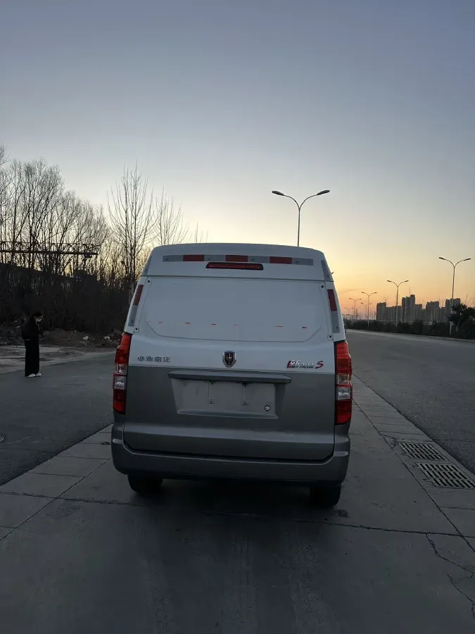 2023 JinBei New Sea Lion S 1.6L 116HP L4 5MT,autocango,china used car exporter,china ev exporter,chinese used car exporter,chinese used ev exporter