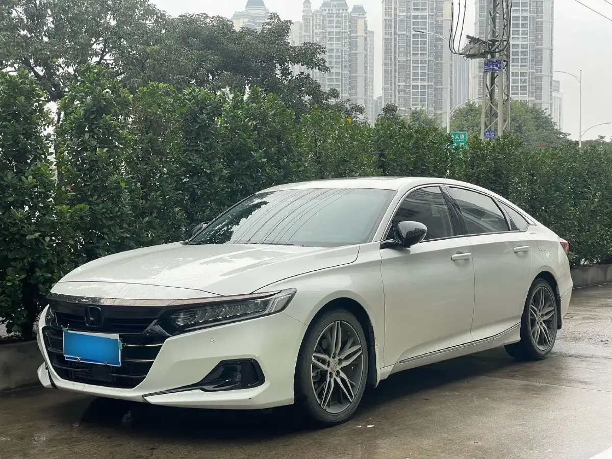 2022 Honda Accord 1.5T 194HP L4 CVT