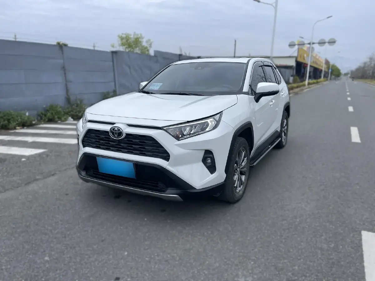 2023 Toyota RAV4 2.0L 171HP L4 CVT