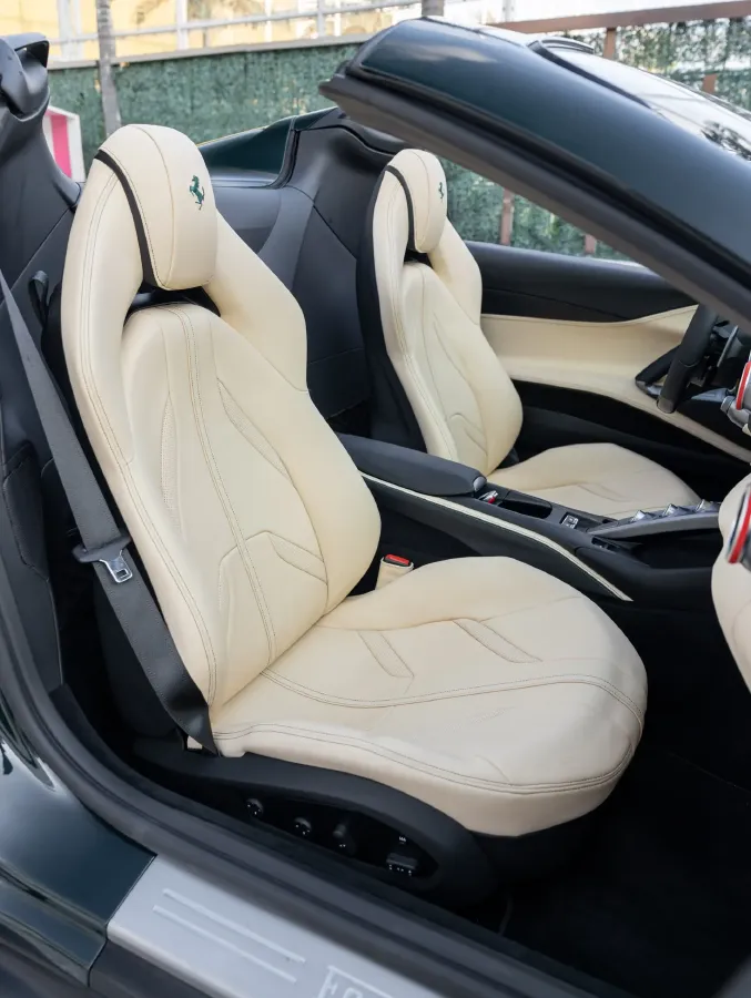 2020 Ferrari 812 6.5L 800HP V12 7DCT,autocango,china used car exporter,china ev exporter,chinese used car exporter,chinese used ev exporter