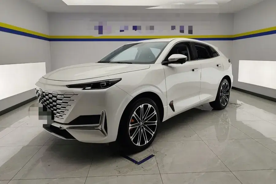 2023 ChangAn UNI-K iDD 1.5T 170HP L4 6TCT PHEV 28.39KWH