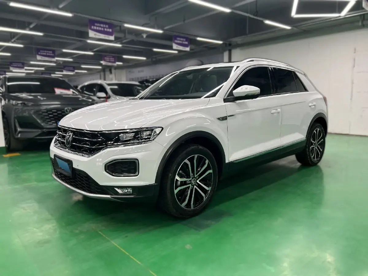 2021 Volkswagen T-Roc 1.4T 150HP L4 7DCT