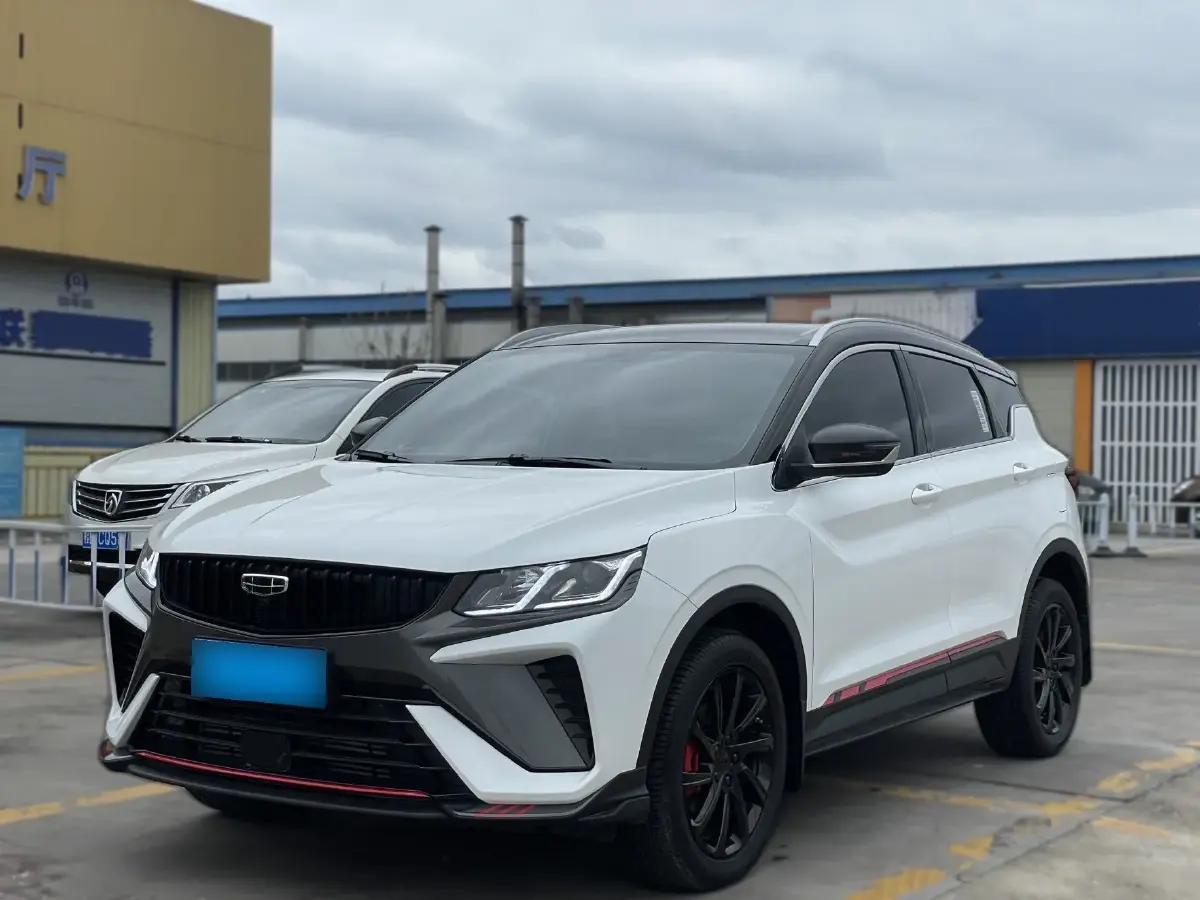 2023 Geely Coolray 1.5T 181HP L4 7DCT