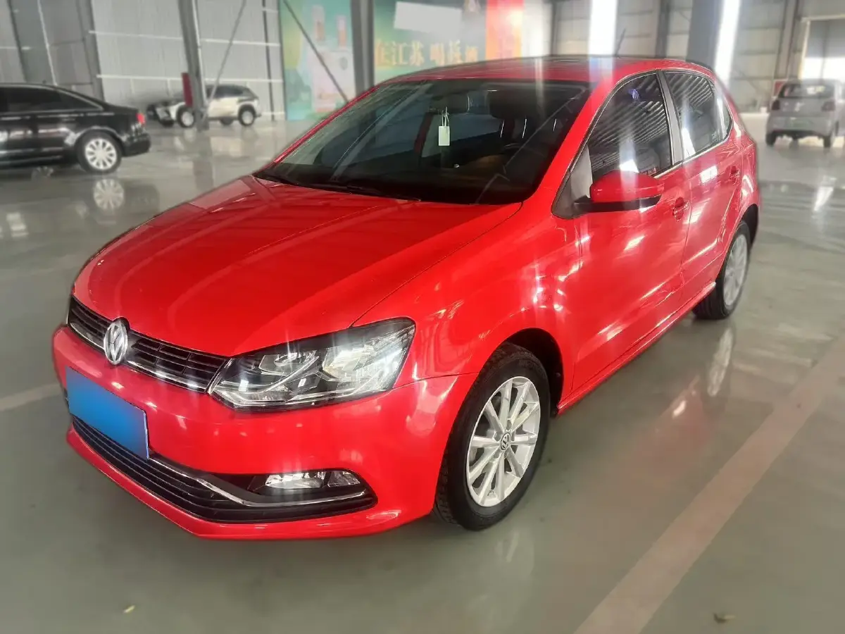 2016 Volkswagen Polo 1.6L 110HP L4 5MT