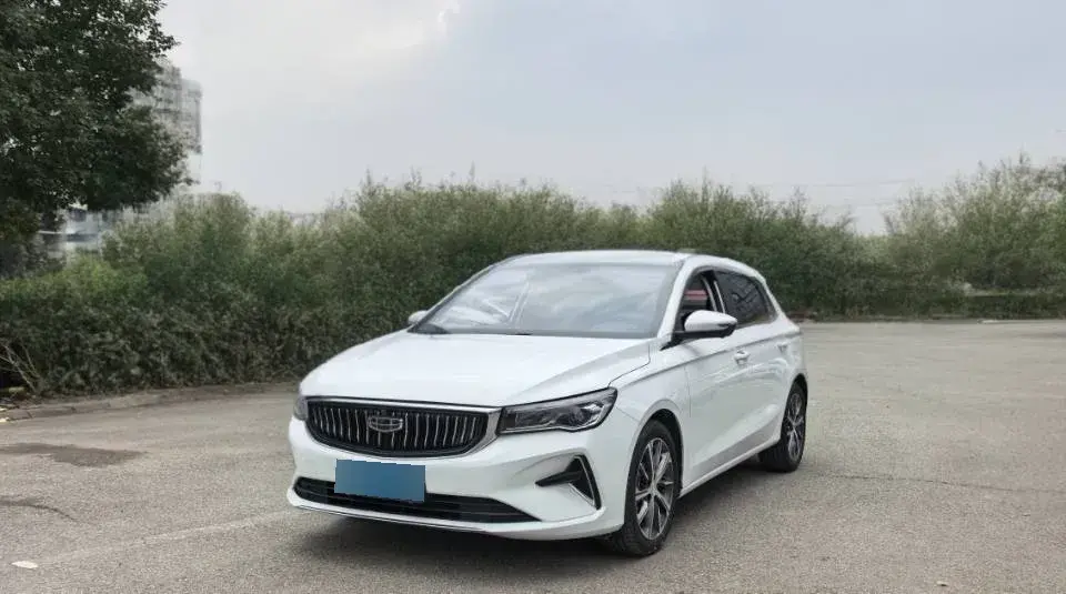 2023 Geely Emgrand 1.5L 127HP L4 CVT