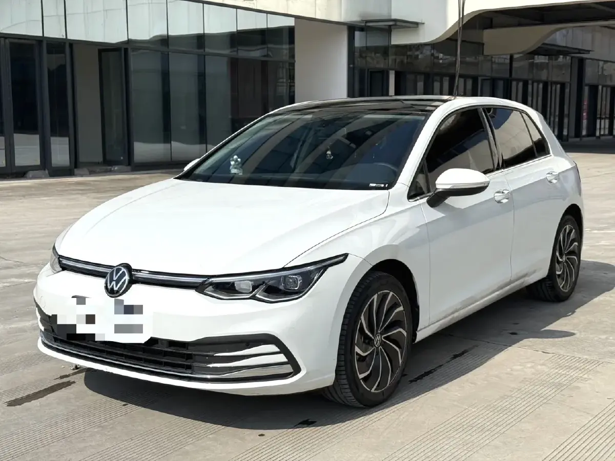 2024 Volkswagen Golf 1.4T 150HP L4 7DCT