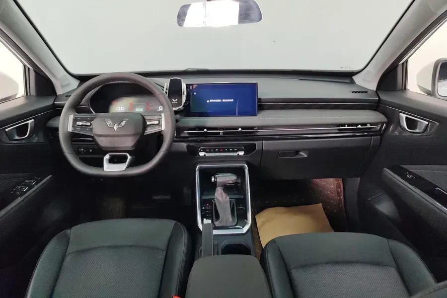 2022 BaoJun RS-3 1.5L 99HP L4 CVT,autocango,china used car exporter,china ev exporter,chinese used car exporter,chinese used ev exporter