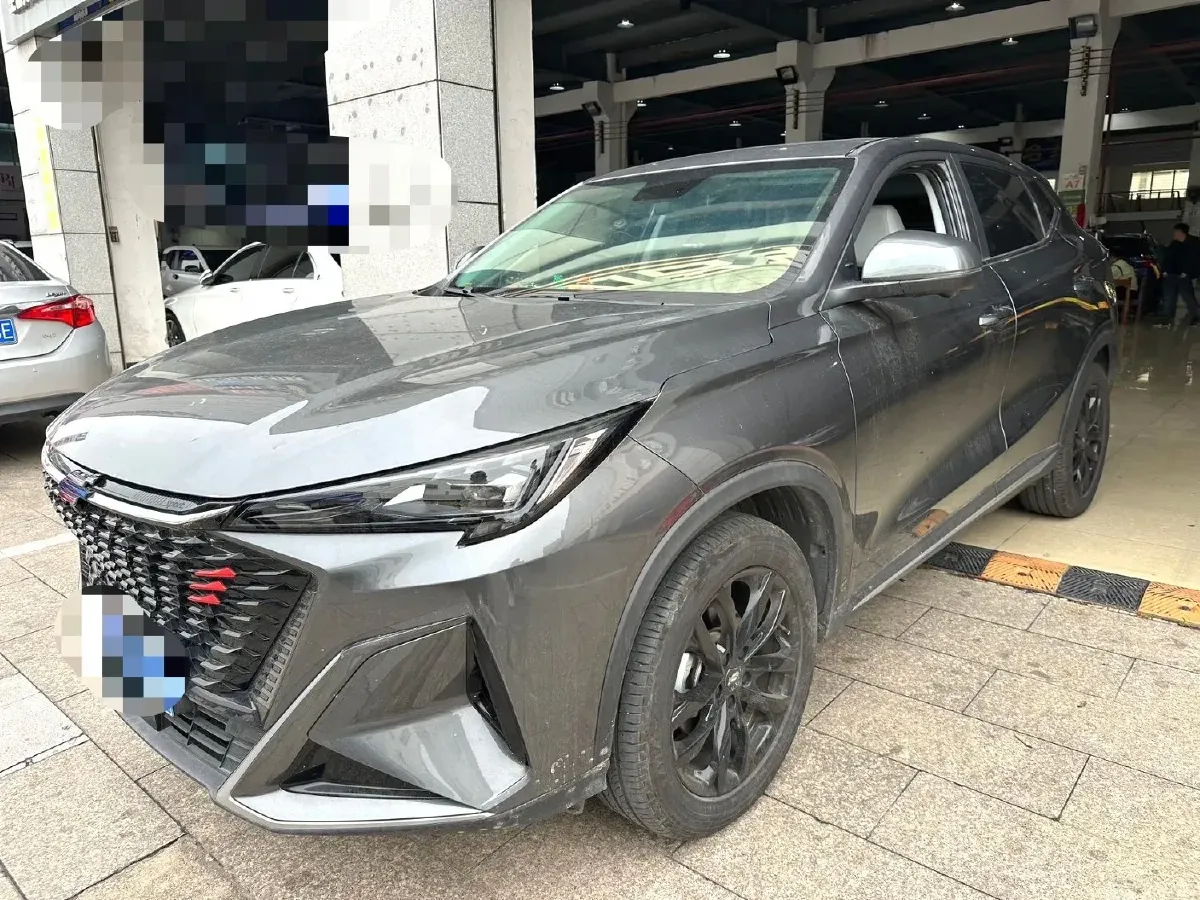 2023 ChangAn Oshan X5 Plus 1.5T 188HP L4 7DCT,autocango,china used car exporter,china ev exporter,chinese used car exporter,chinese used ev exporter