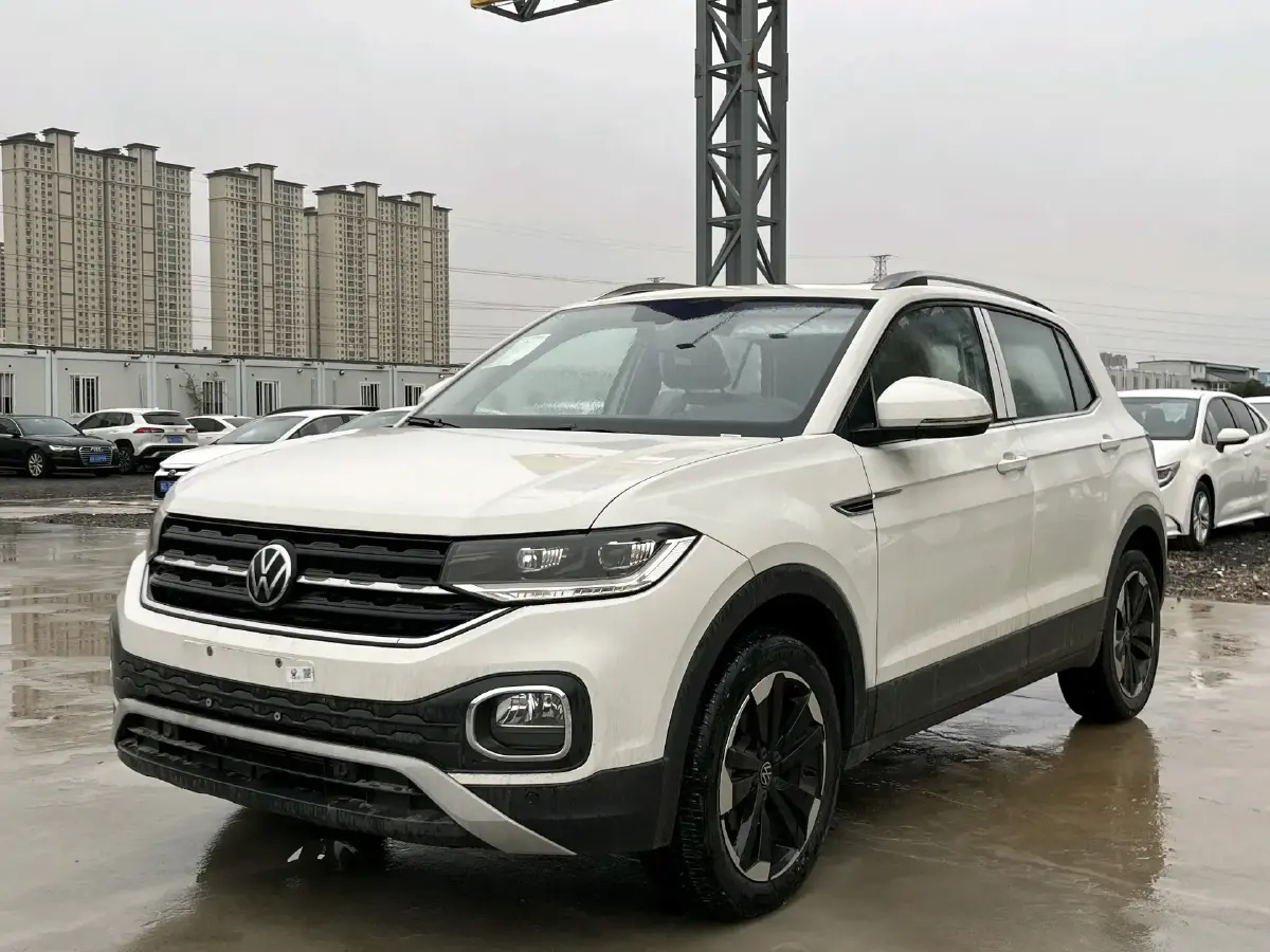 2023 Volkswagen Tacqua 1.2T 116HP L4 7DCT