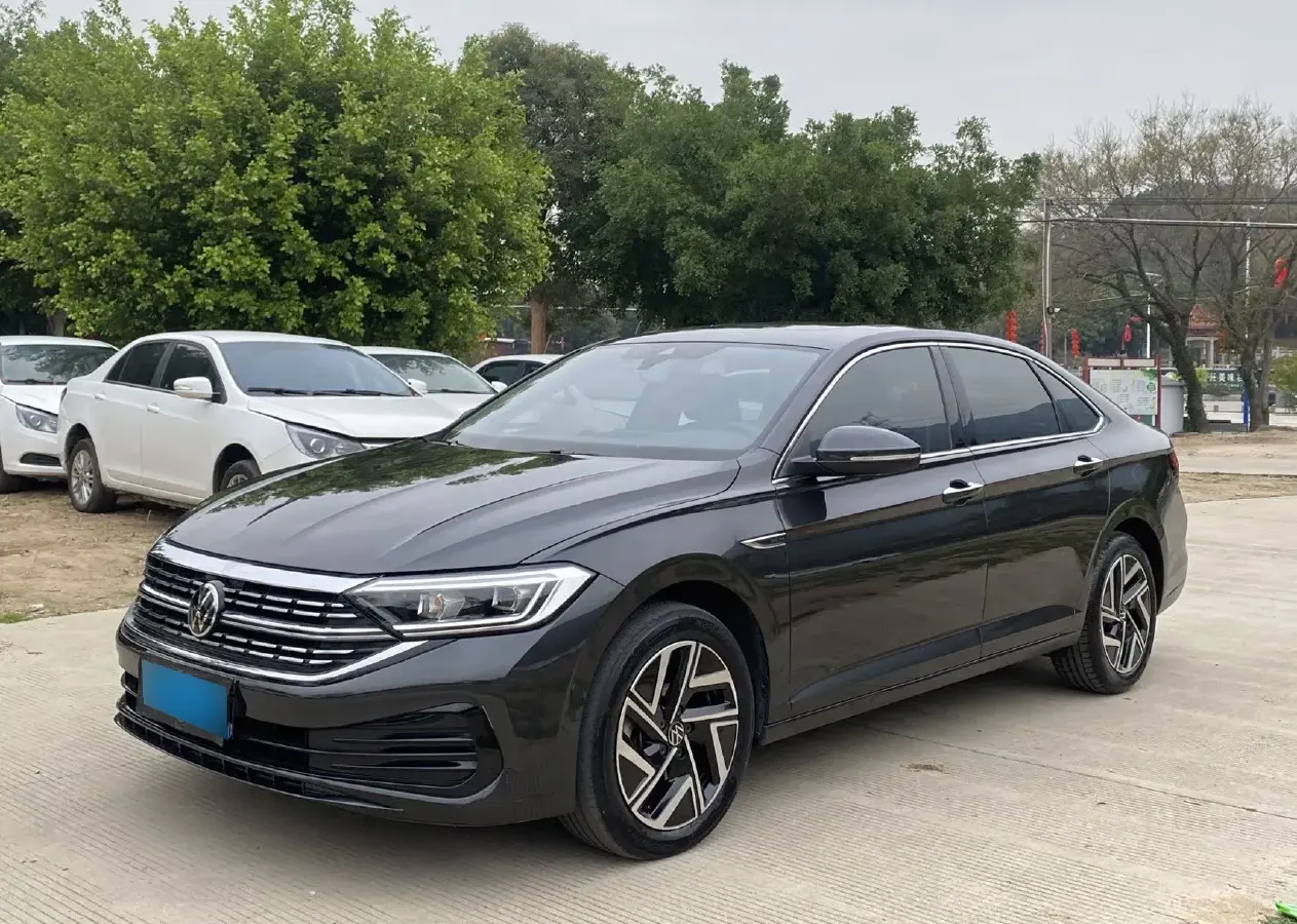 2023 Volkswagen Sagitar 1.4T 150HP L4 7DCT