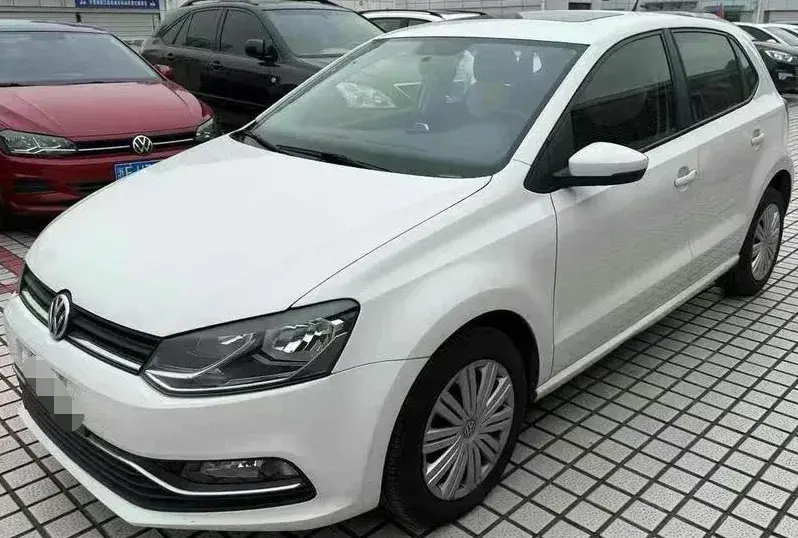 2016 Volkswagen Polo 1.4L 90HP L4 6AT