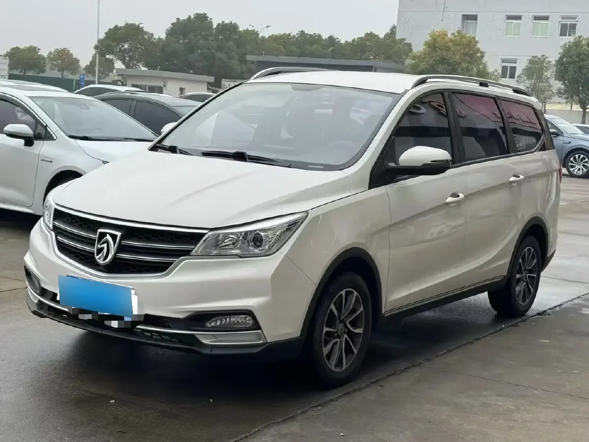 2019 BaoJun 730 1.5T 150HP L4 6DCT