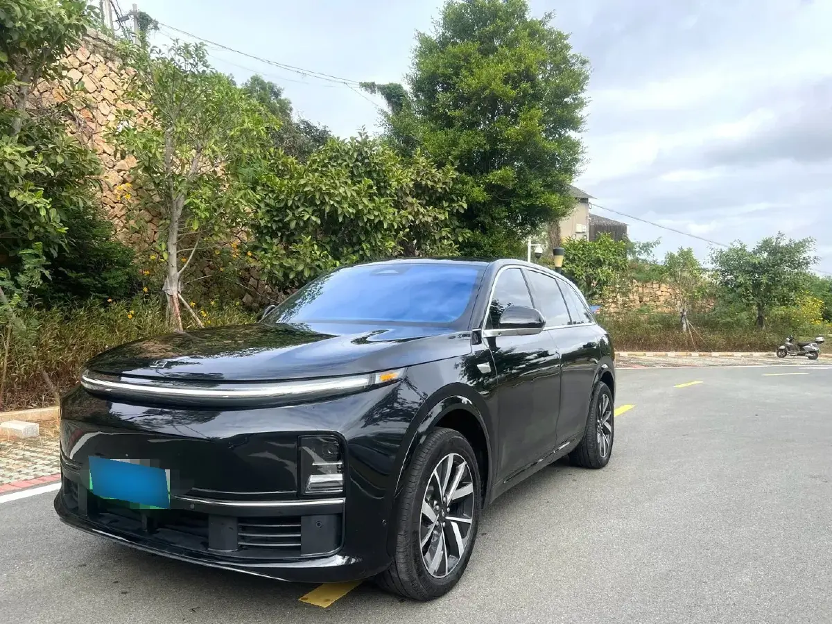 2023 Li L7 Range Extended 154HP REEV 40.9KWH