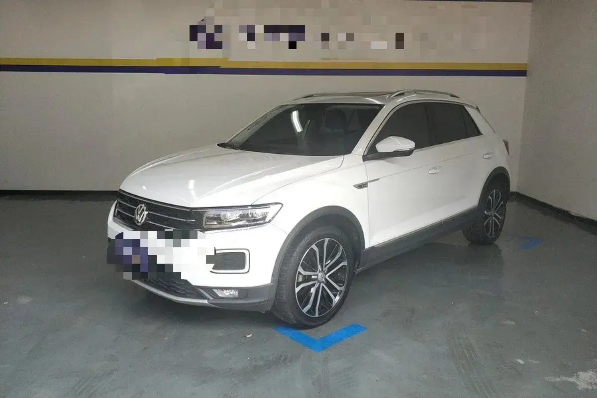 2019 Volkswagen T-Roc 1.4T 150HP L4 7DCT