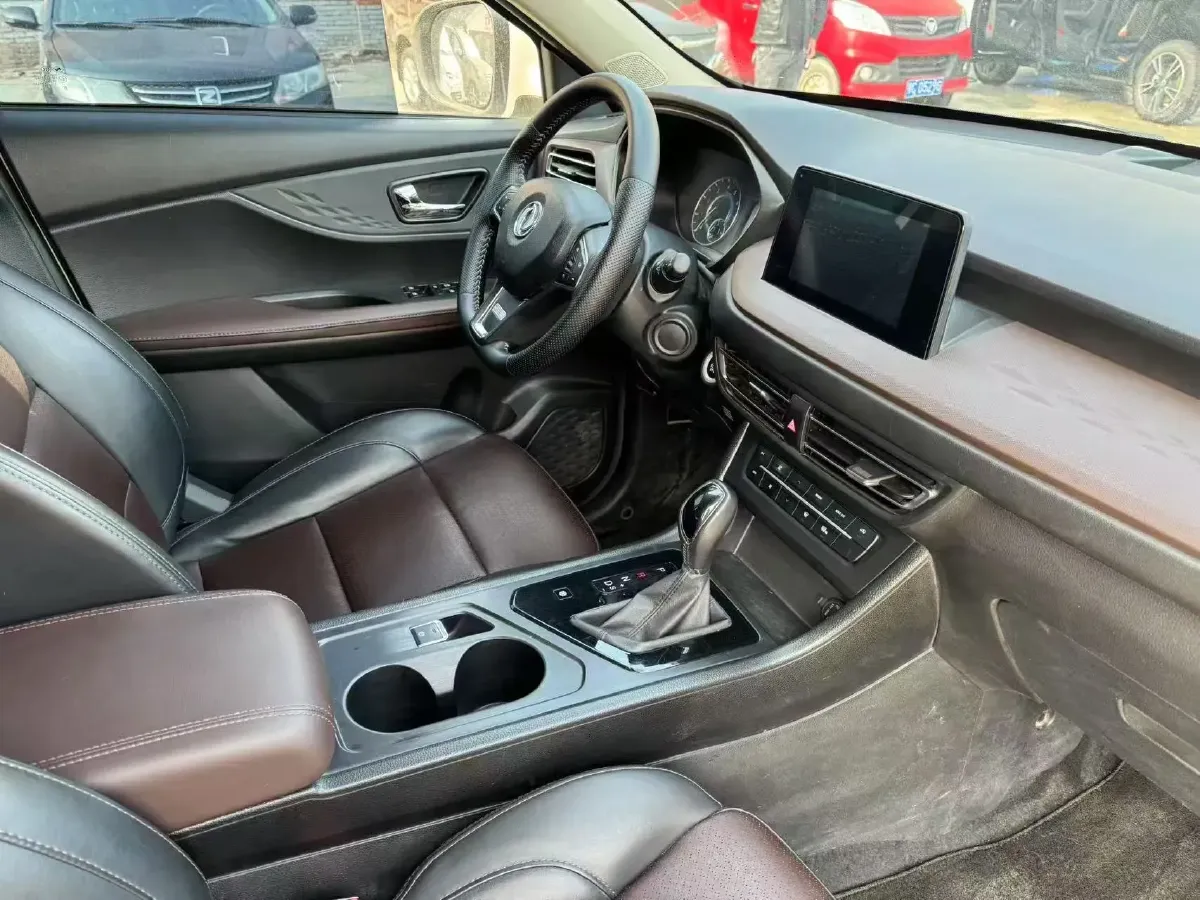 2021 DongFeng Fengon Fengon S560 1.5T 150HP L4 CVT,autocango,china used car exporter,china ev exporter,chinese used car exporter,chinese used ev exporter