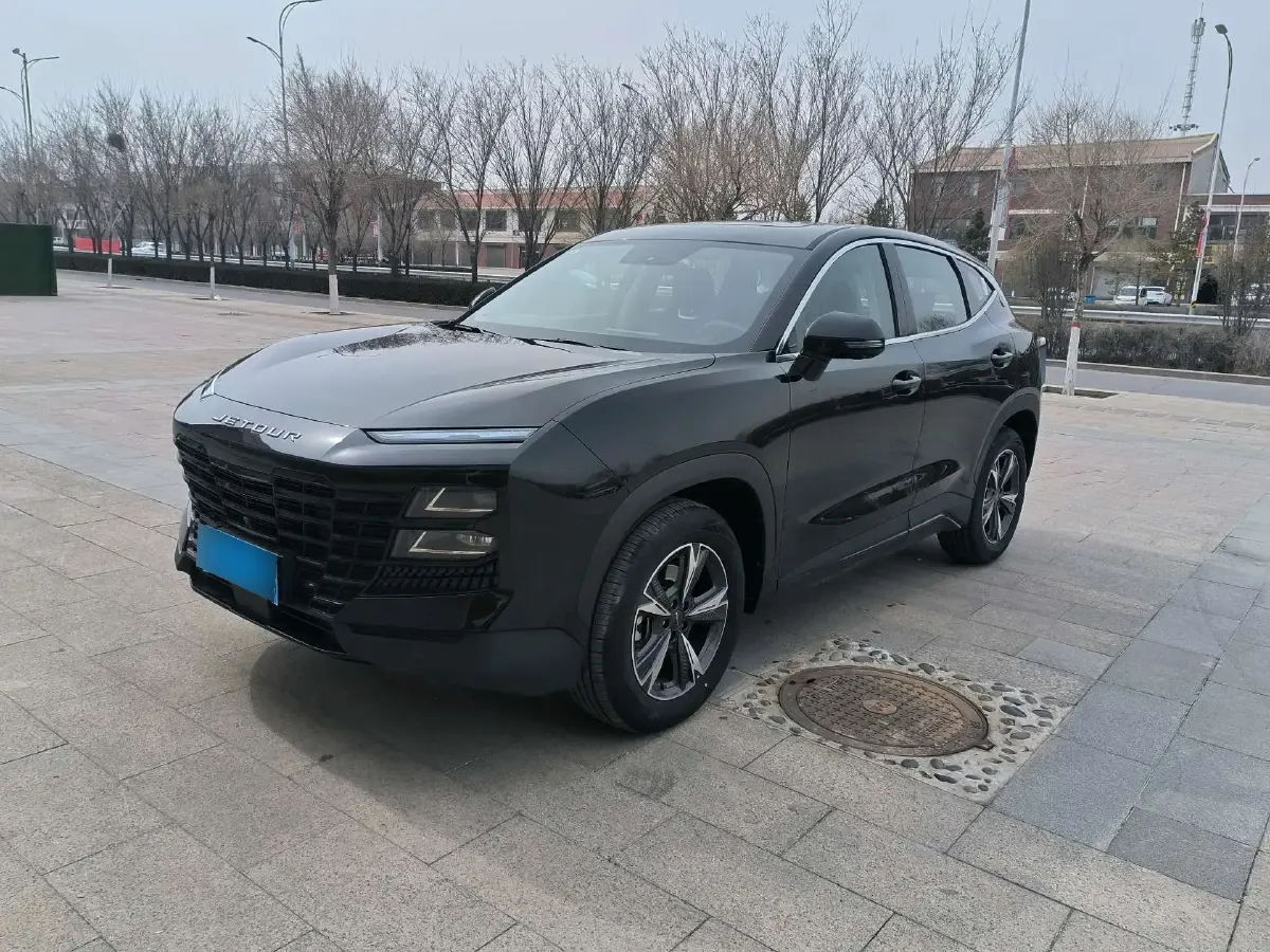 2024 Jetour DASHING 1.5T 156HP L4 6DCT