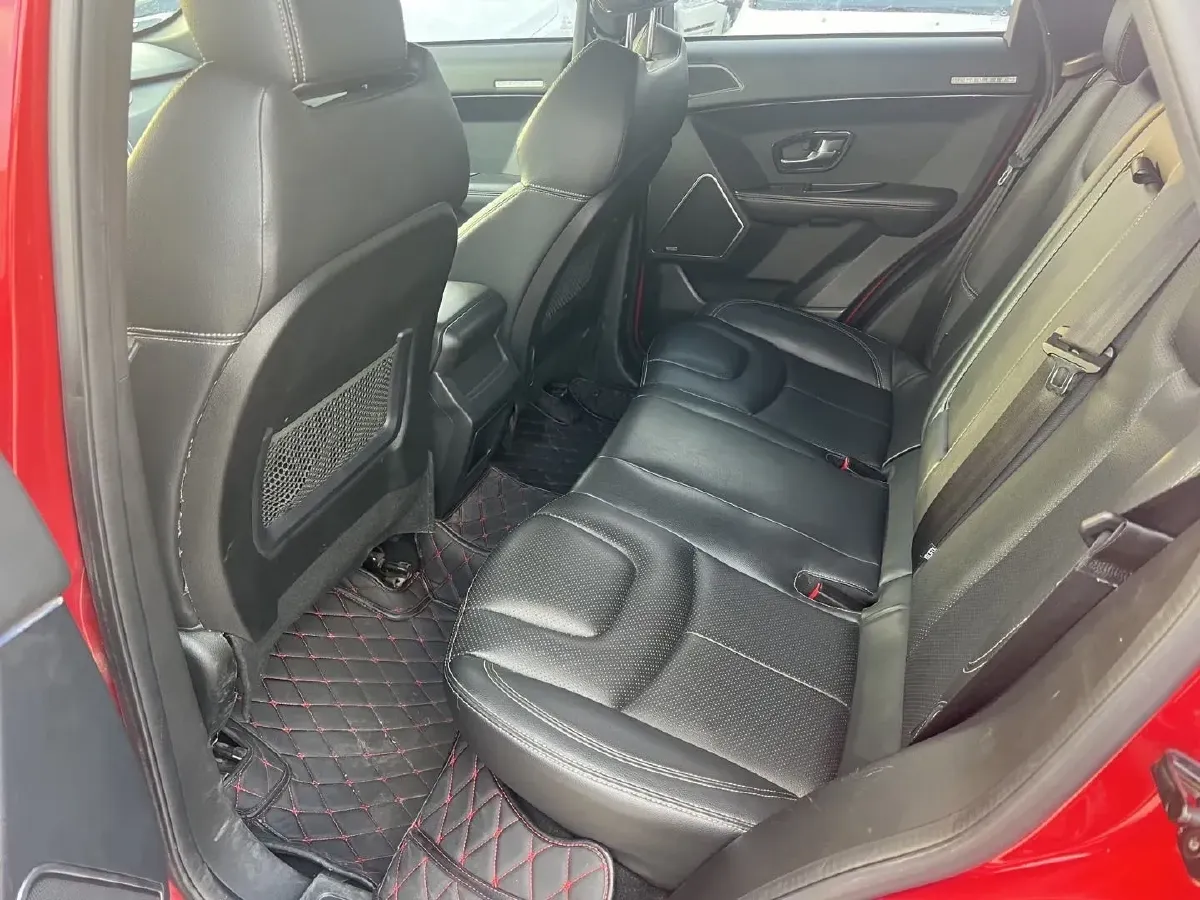 2016 Landwind X7 2.0T 190HP L4 8AT,autocango,china used car exporter,china ev exporter,chinese used car exporter,chinese used ev exporter