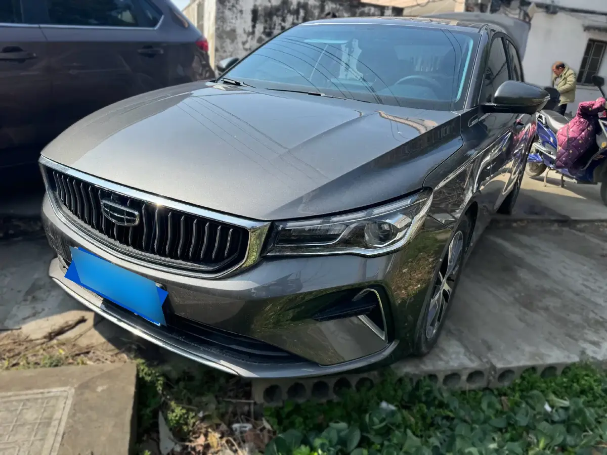 2022 Geely Emgrand 1.5L 114HP L4 CVT