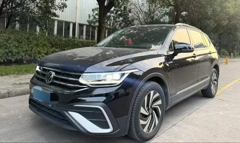 2024 Volkswagen Tiguan L 1.5T 160HP L4 7DCT