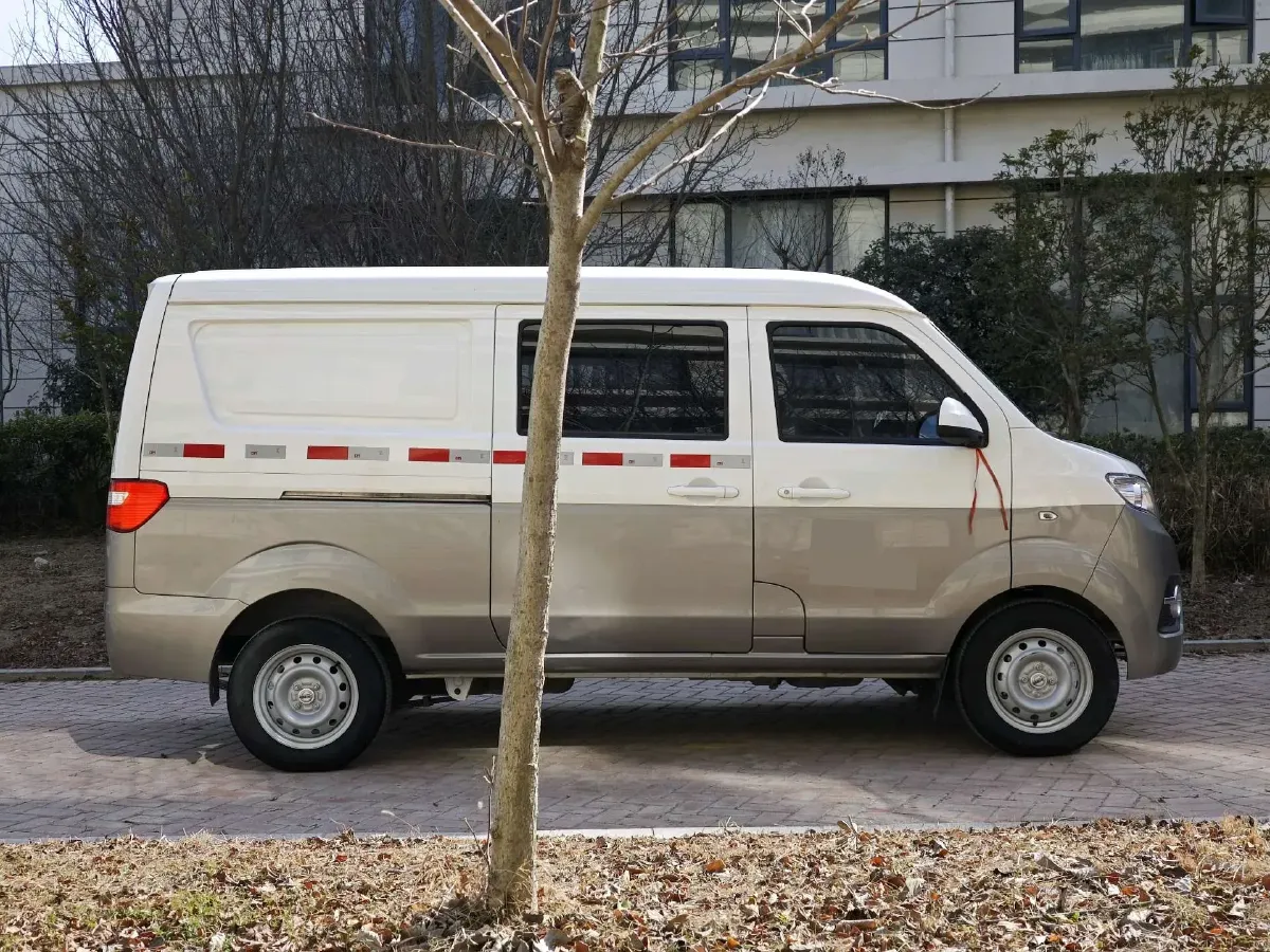 2023 JinBei New Sea Lion X30L 1.5L 102HP L4 5MT,autocango,china used car exporter,china ev exporter,chinese used car exporter,chinese used ev exporter