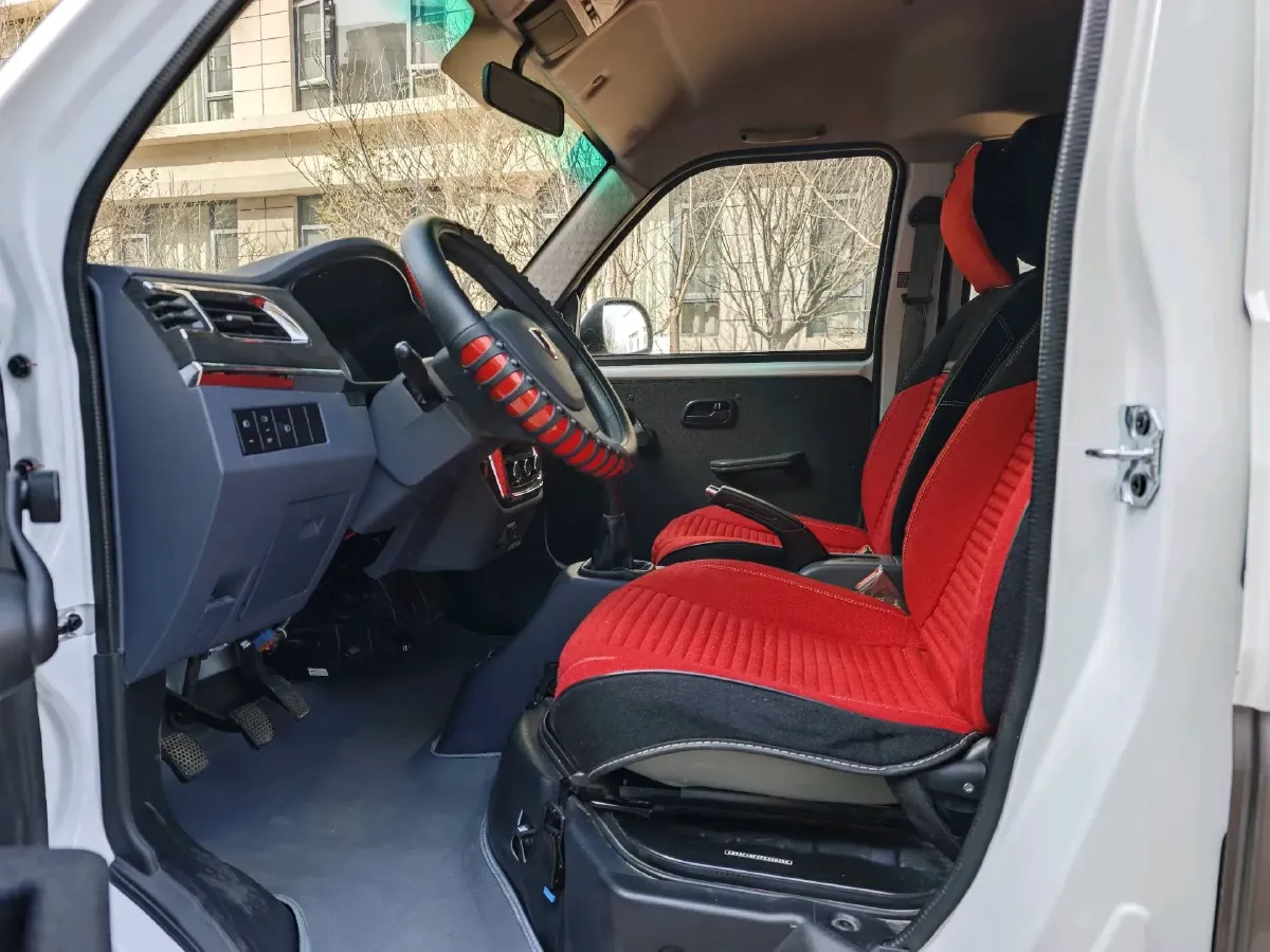 2023 JinBei New Sea Lion X30L 1.5L 102HP L4 5MT,autocango,china used car exporter,china ev exporter,chinese used car exporter,chinese used ev exporter