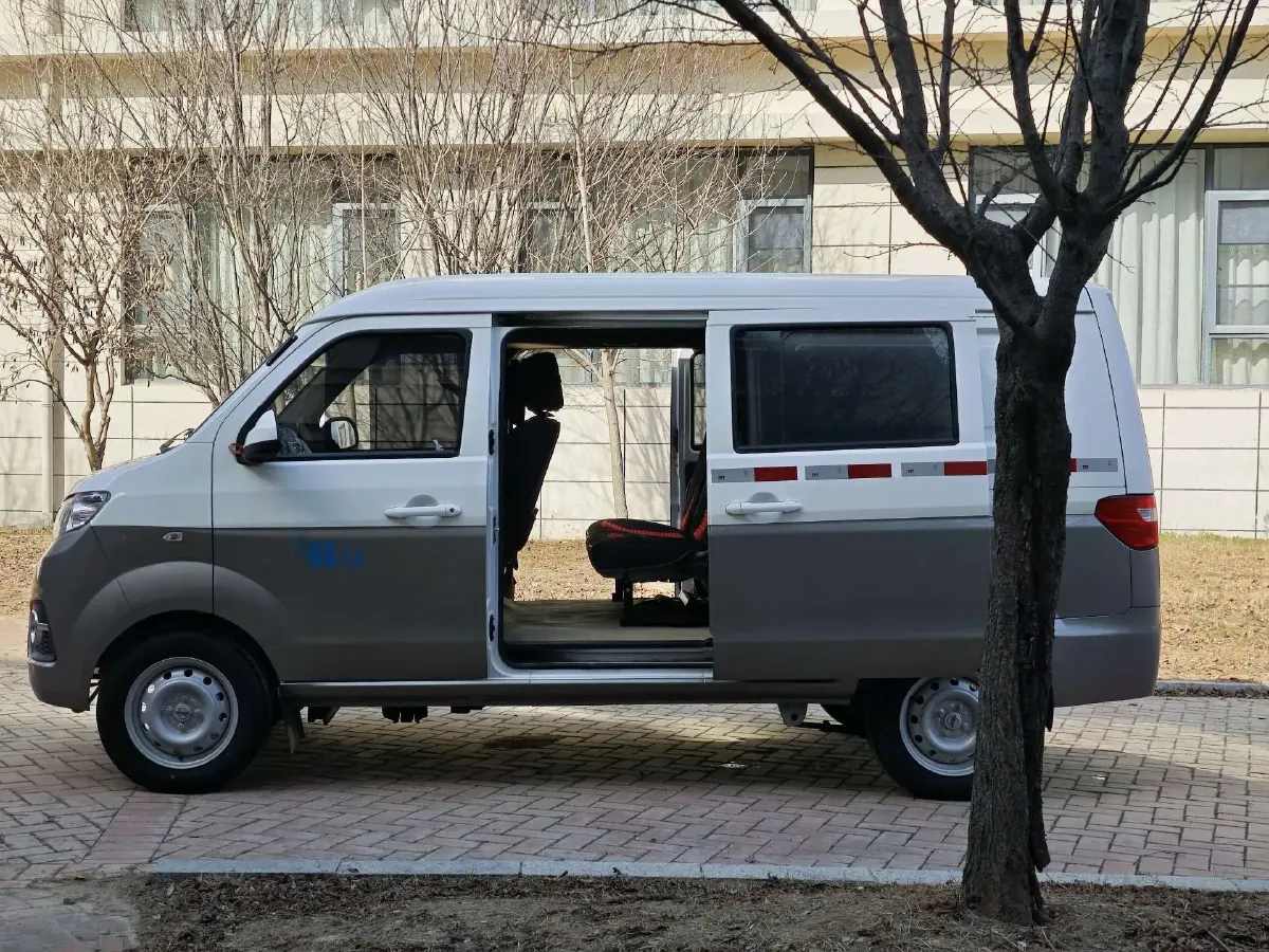 2023 JinBei New Sea Lion X30L 1.5L 102HP L4 5MT,autocango,china used car exporter,china ev exporter,chinese used car exporter,chinese used ev exporter