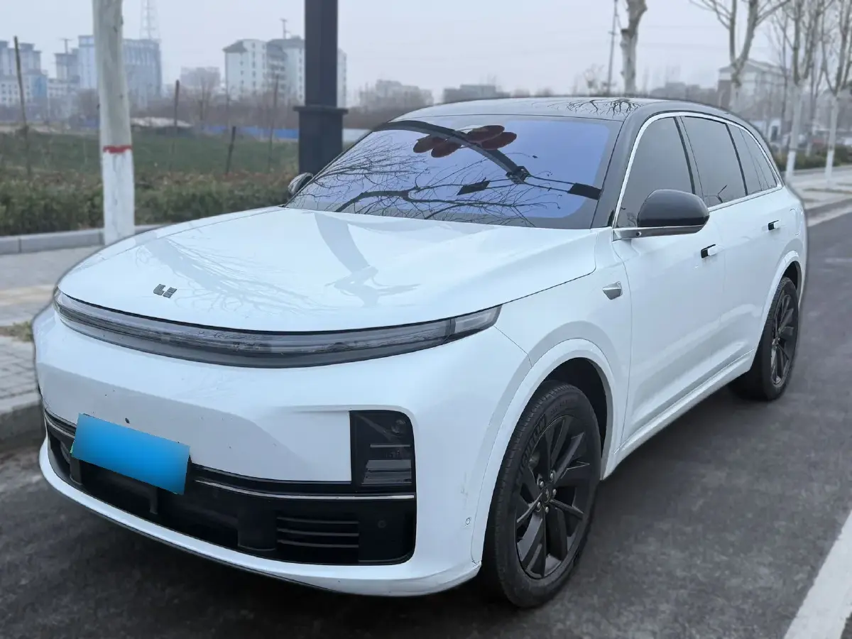 2023 Li L7 Range Extended 154HP REEV 40.9KWH