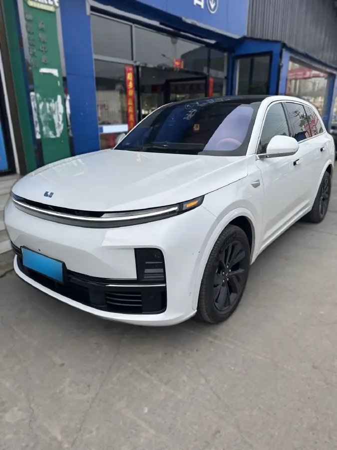 2023 Li L7 Range Extended 154HP REEV 40.9KWH