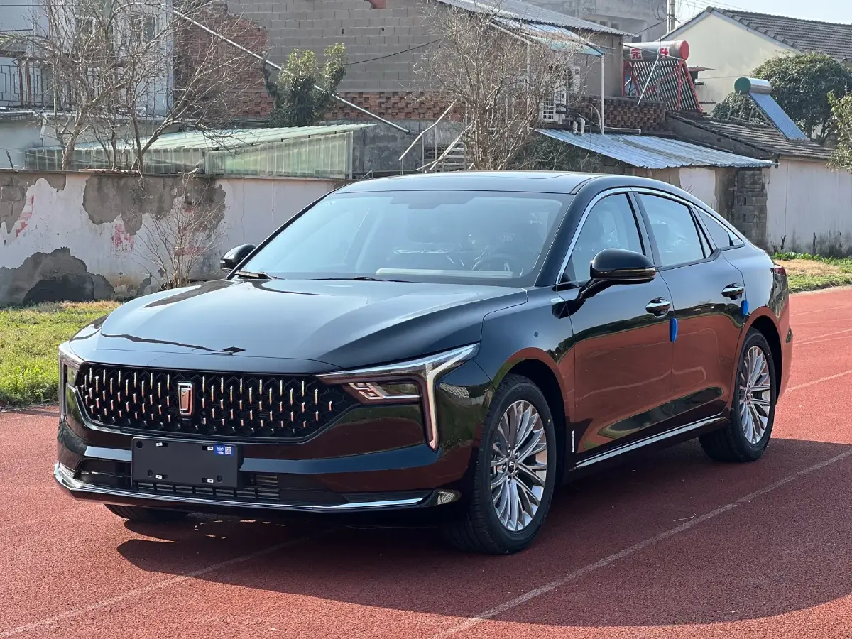 2024 Bestune B70 1.5T 169HP L4 7DCT