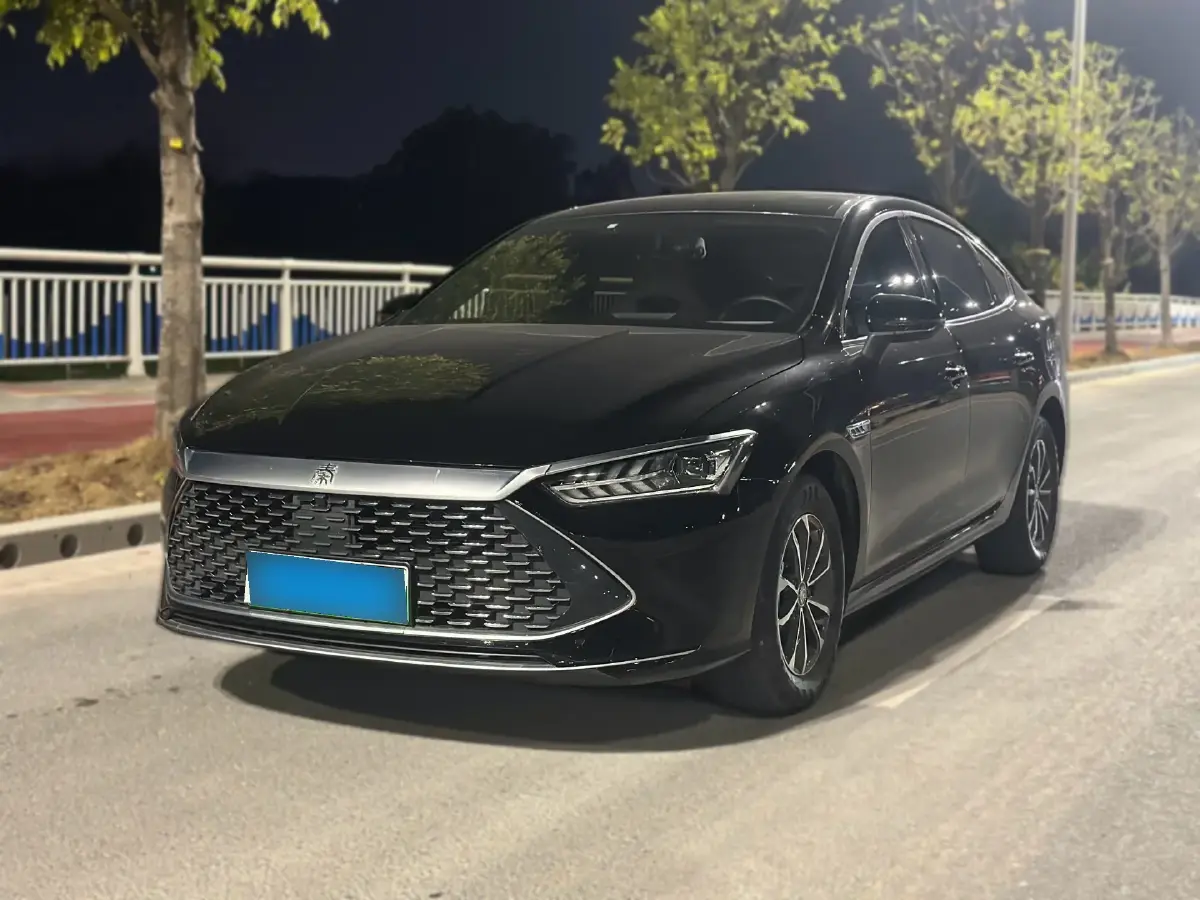 2024 BYD QinL 1.5L 101HP L4 E-CVT PHEV 15.87KWH