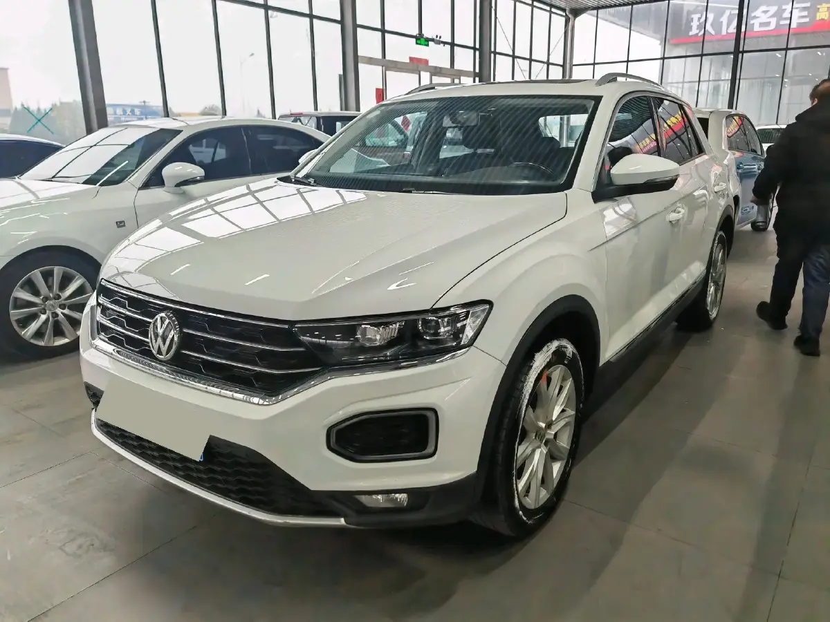 2020 Volkswagen T-Roc 1.4T 131HP L4 7DCT
