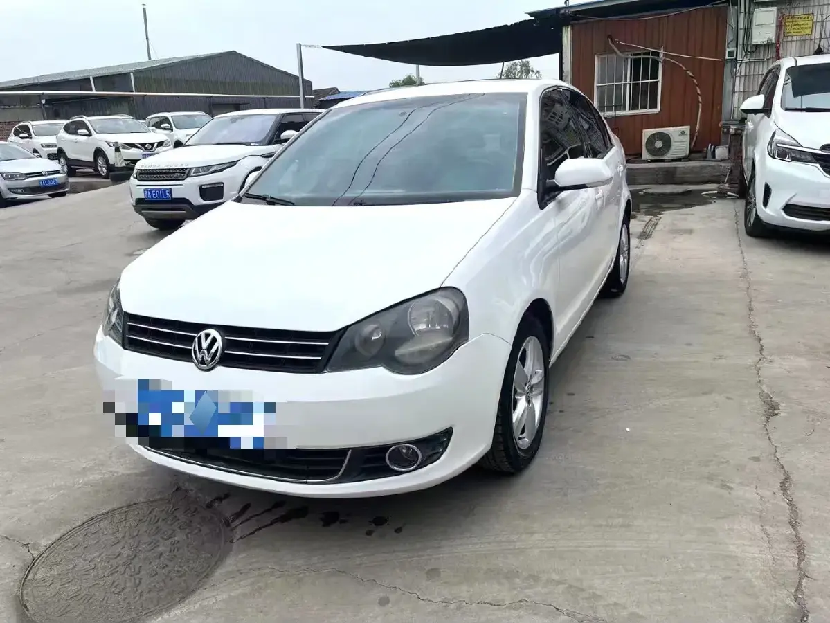 2011 Volkswagen Polo 1.6L 105HP L4 5MT
