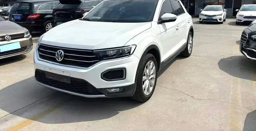2019 Volkswagen T-Roc 1.4T 131HP L4 7DCT